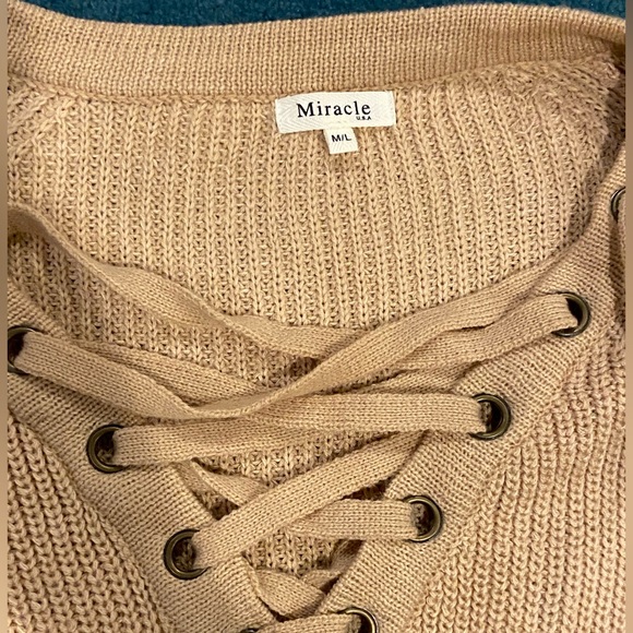 Mystique Boutique Sweater - Picture 4 of 6